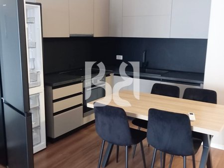 APARTAMENT ME QERA 1+1 RRUGA 5 MAJI