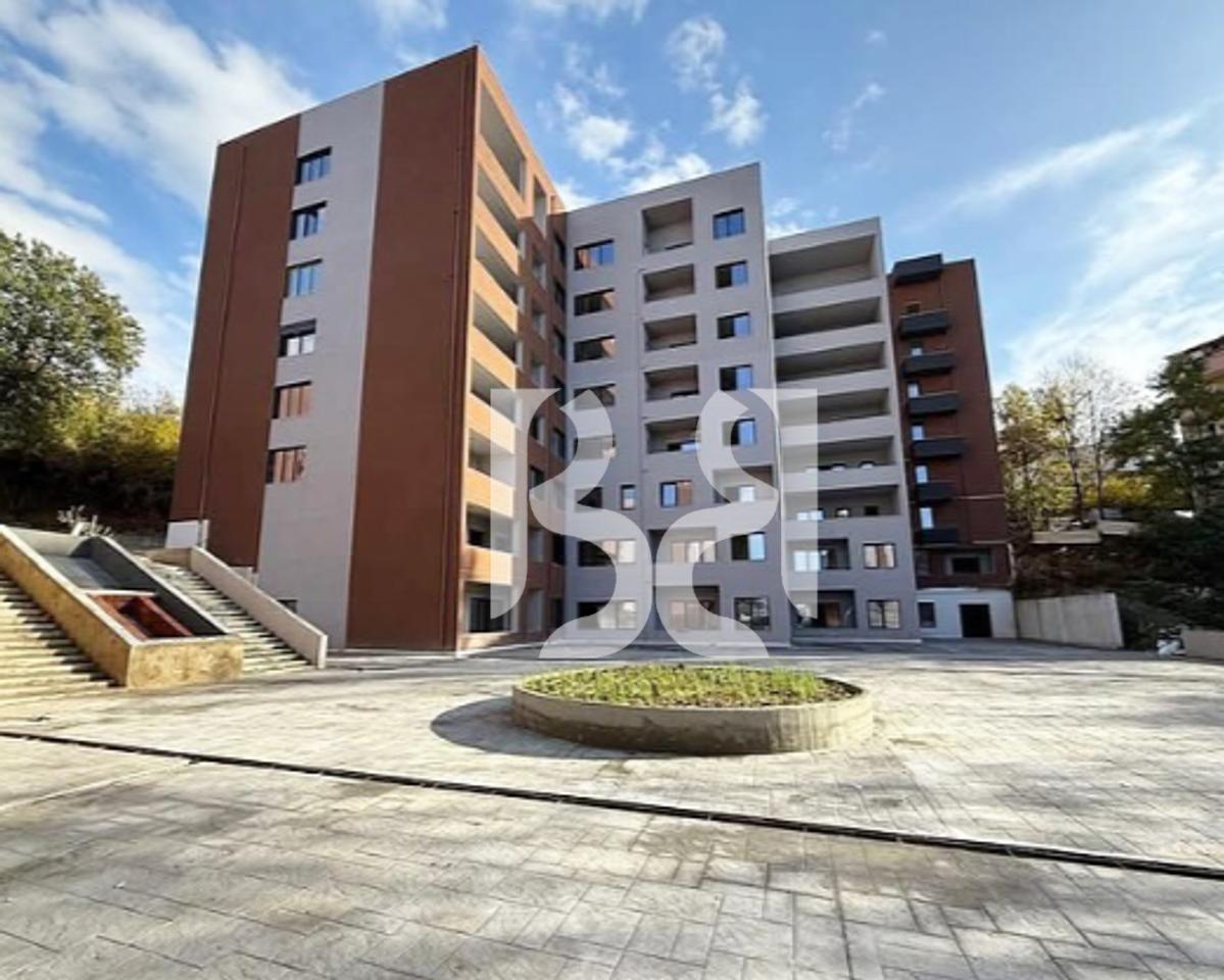 APARTAMENT PER SHITJE 3+1 TEK RRUGA E ELBASANIT, XHELUKS RESIDENCE