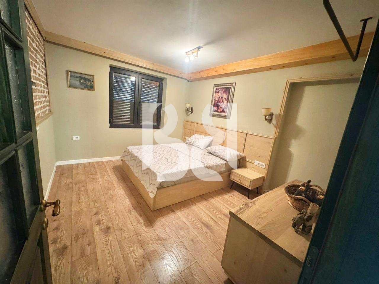 SHITEN 2 APARTMENTS READY FOR B*B IN POGRADEC 115,000 EURO*