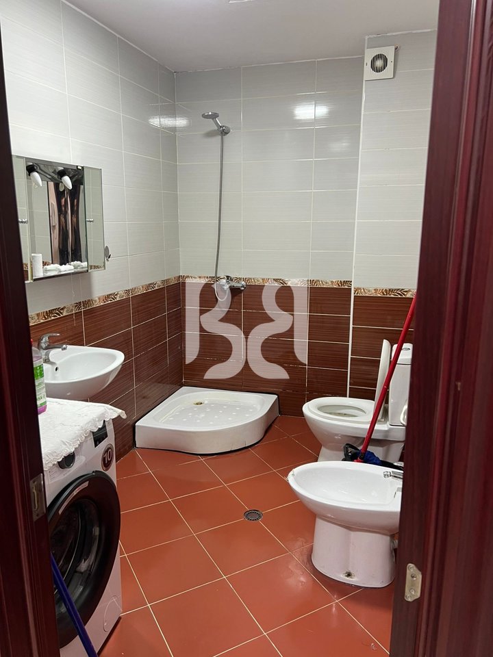 JEPET ME QIRA 1+1 NE ASTIR.**