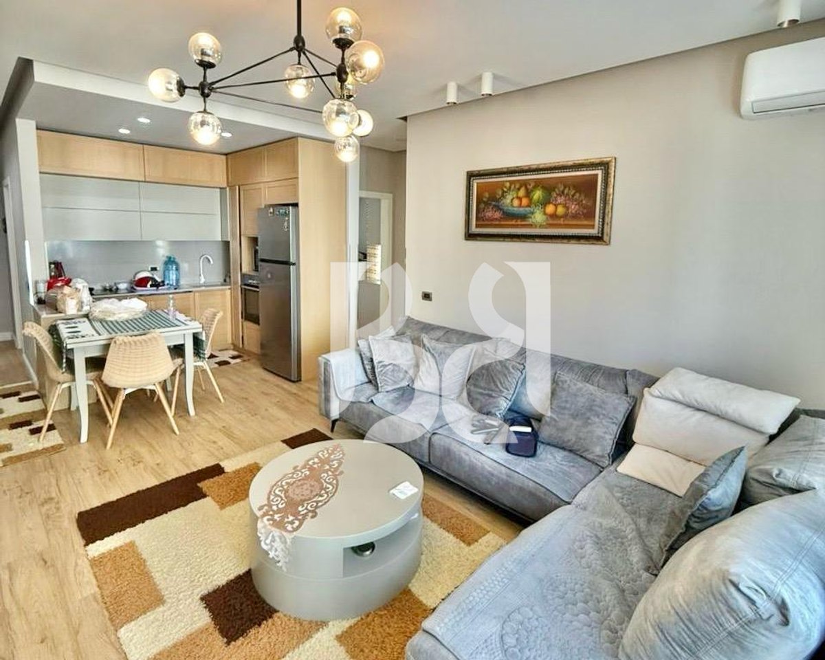 SHITET APARTAMENT 2+1+2 TEK LIQENI I THATE