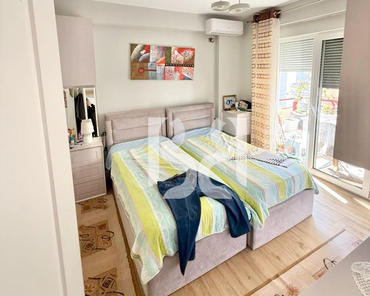 SHITET APARTAMENT 2+1+2 TEK LIQENI I THATE