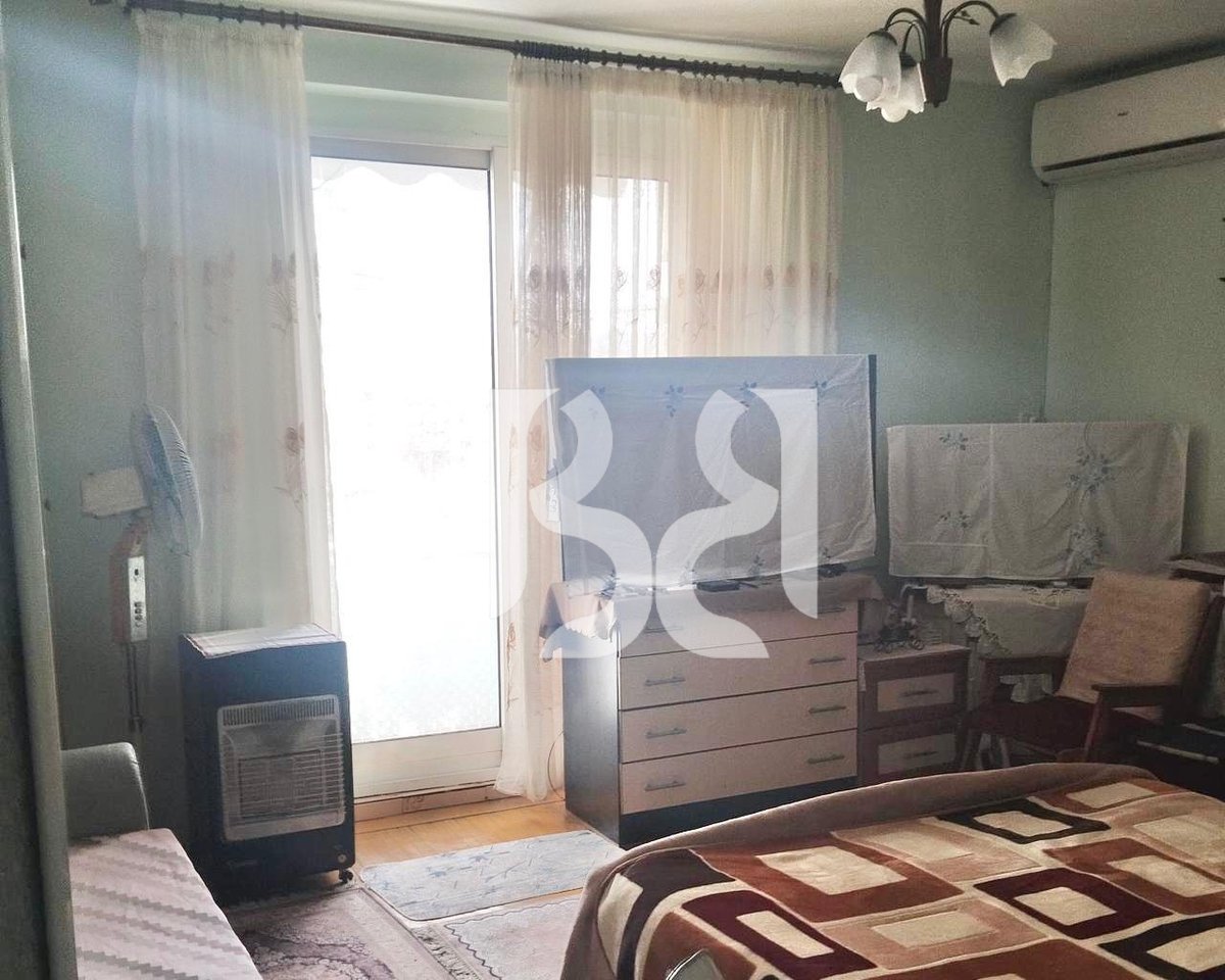 APARTAMENT NE SHITJE 2+1 TEK PAZARI I RI
