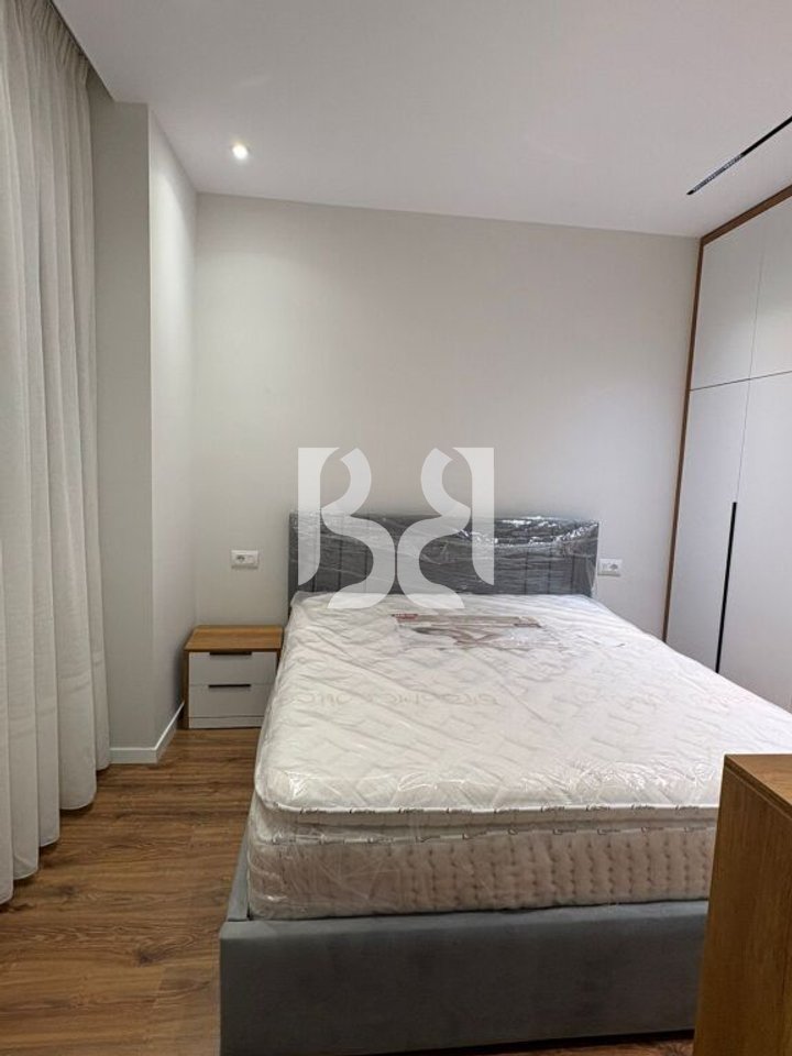 FOR RENT – 1+1 APARTMENT IN COMPLEX E88 DRITAN HOXHA STREET