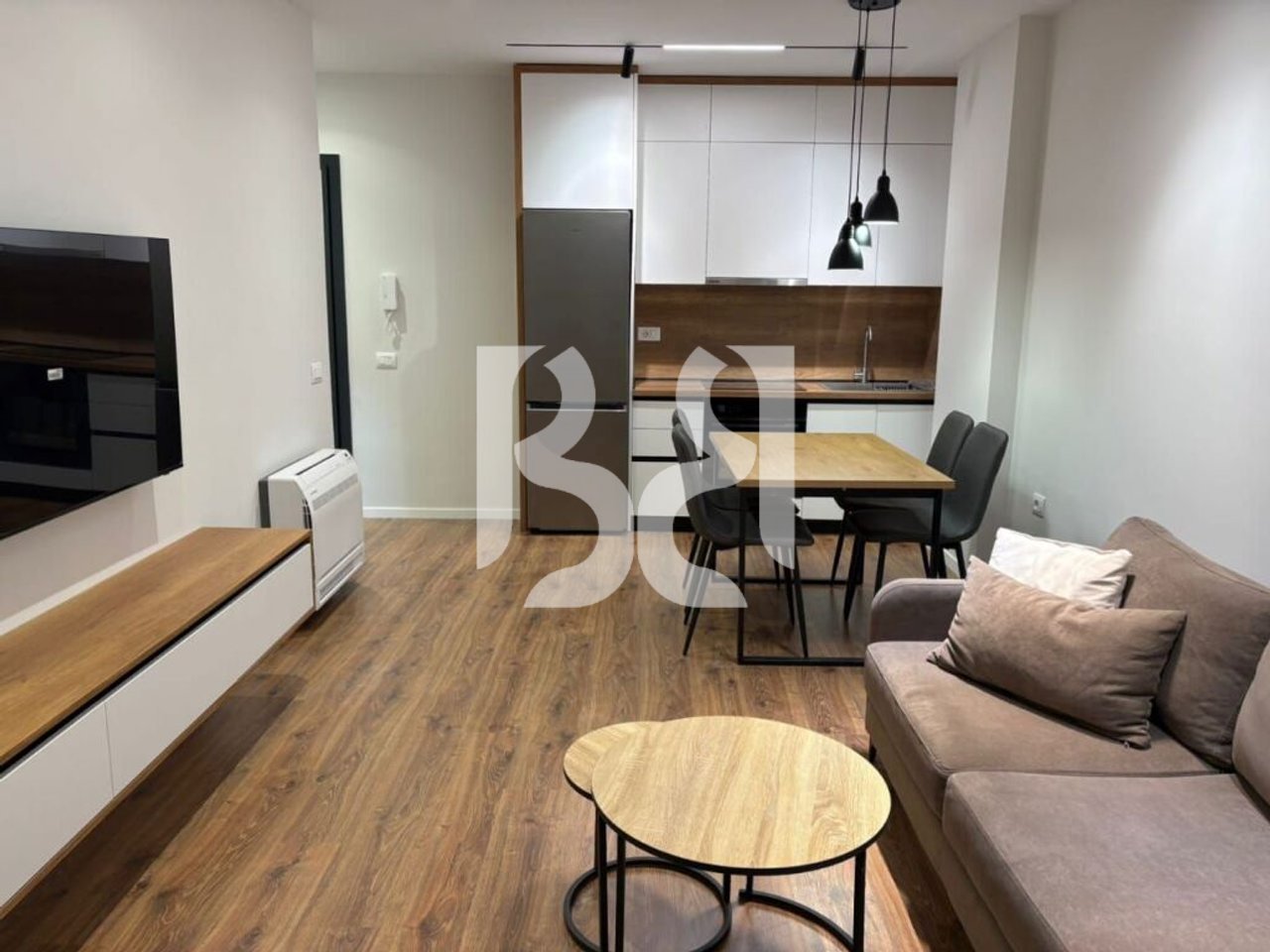 FOR RENT – 1+1 APARTMENT IN COMPLEX E88 DRITAN HOXHA STREET