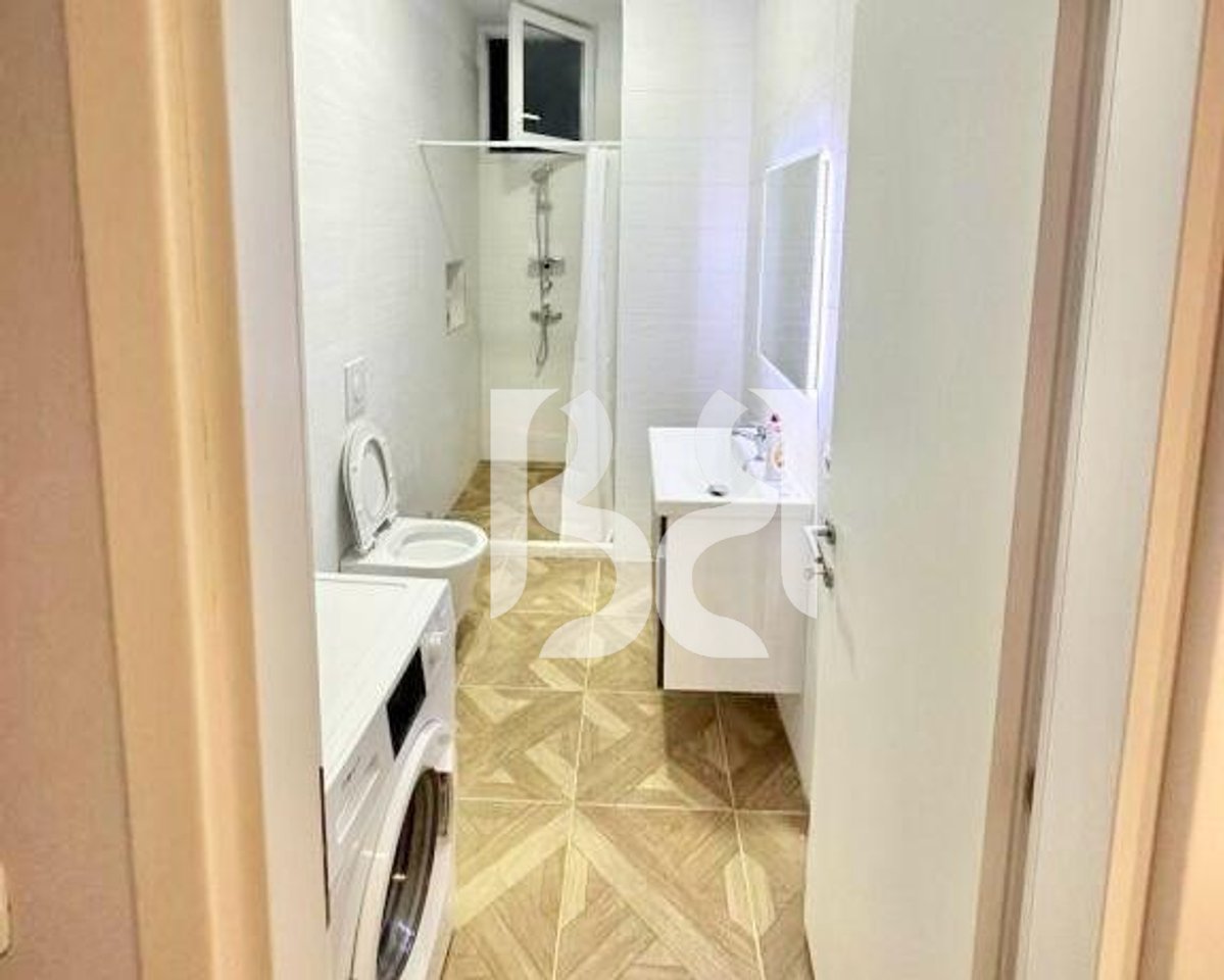 APARTAMENT 2+1 ME QERA PRANE RRUGES 5 MAJI