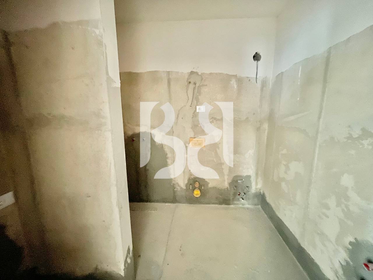 SHITET APARTAMENT 2+1+2+BALLKON  XHAMLLIK*