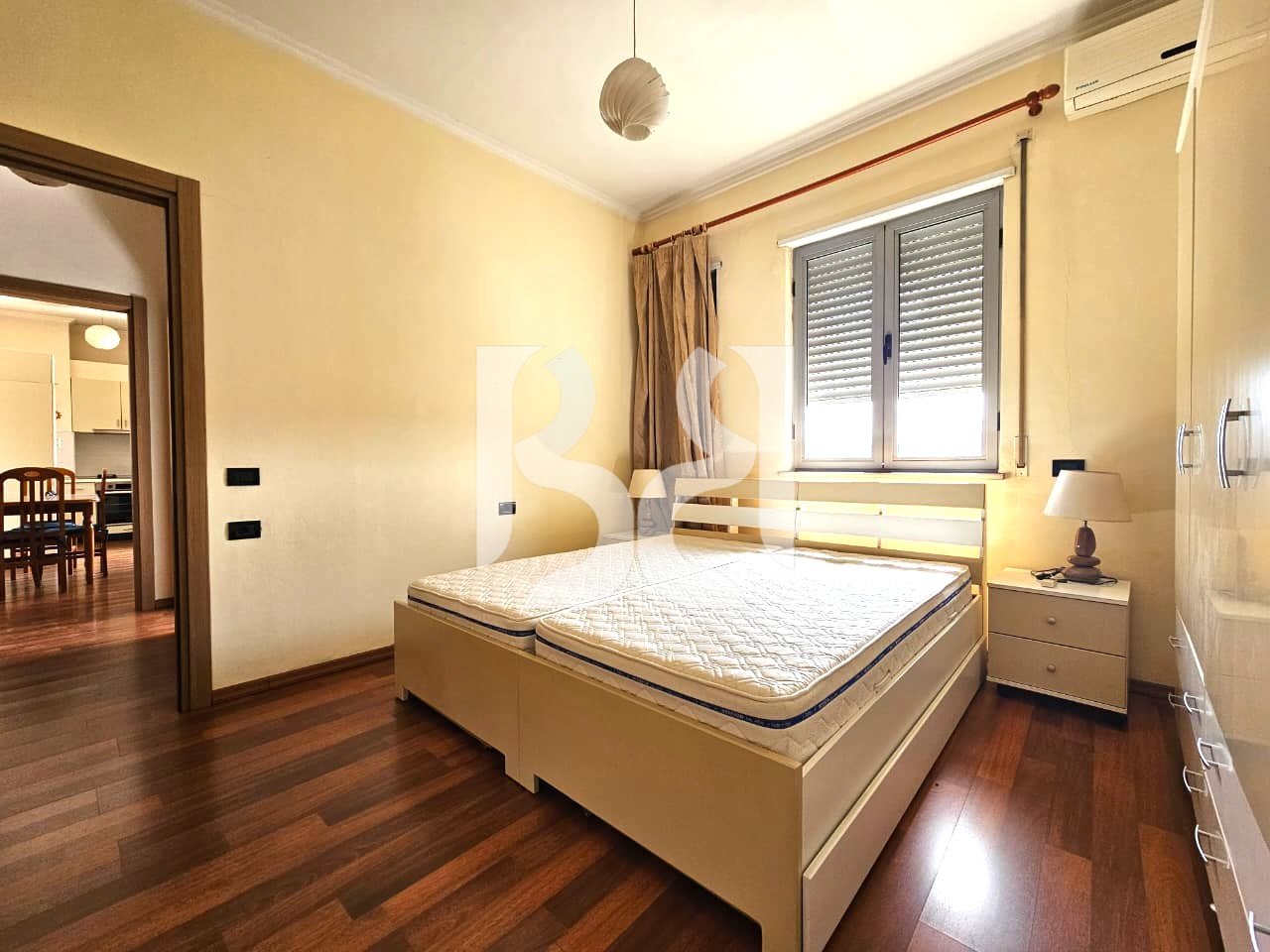 APARTAMENT 1+1 ME QIRA – PAZARI I RI