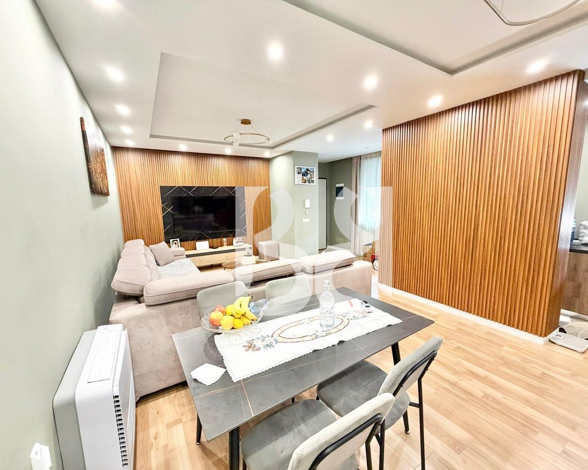 APARTAMENT ME QERA TEK ISH TREGU ELEKTRIK 2+1