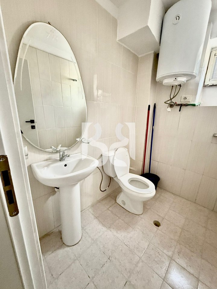 1+1 APARTMENT FOR RENT ON BARDHYL STREET.