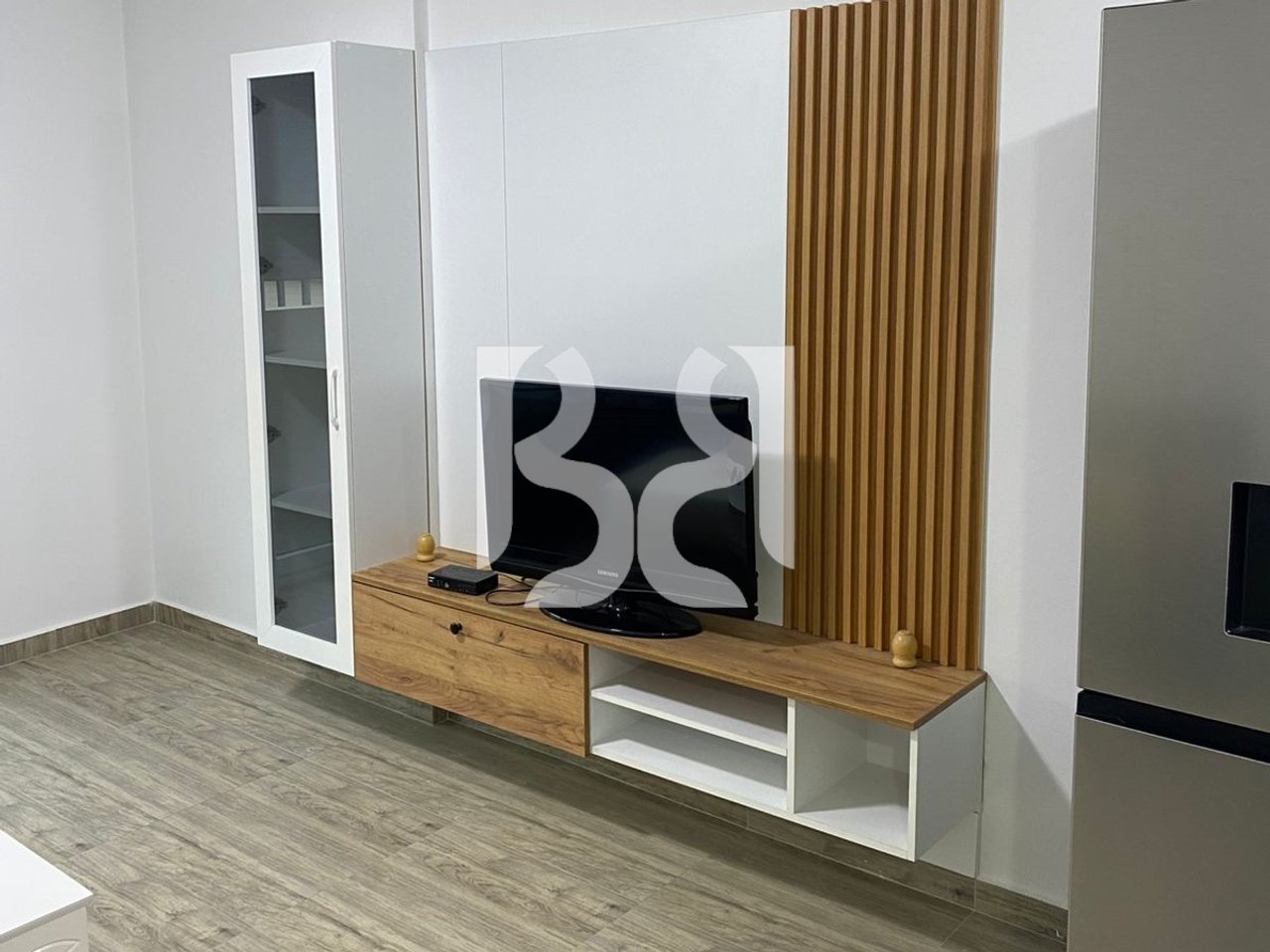 JEPET APARTAMENT 1+1+BALLKON+DEPO ME QIRA TEK GOLDEN PARK*