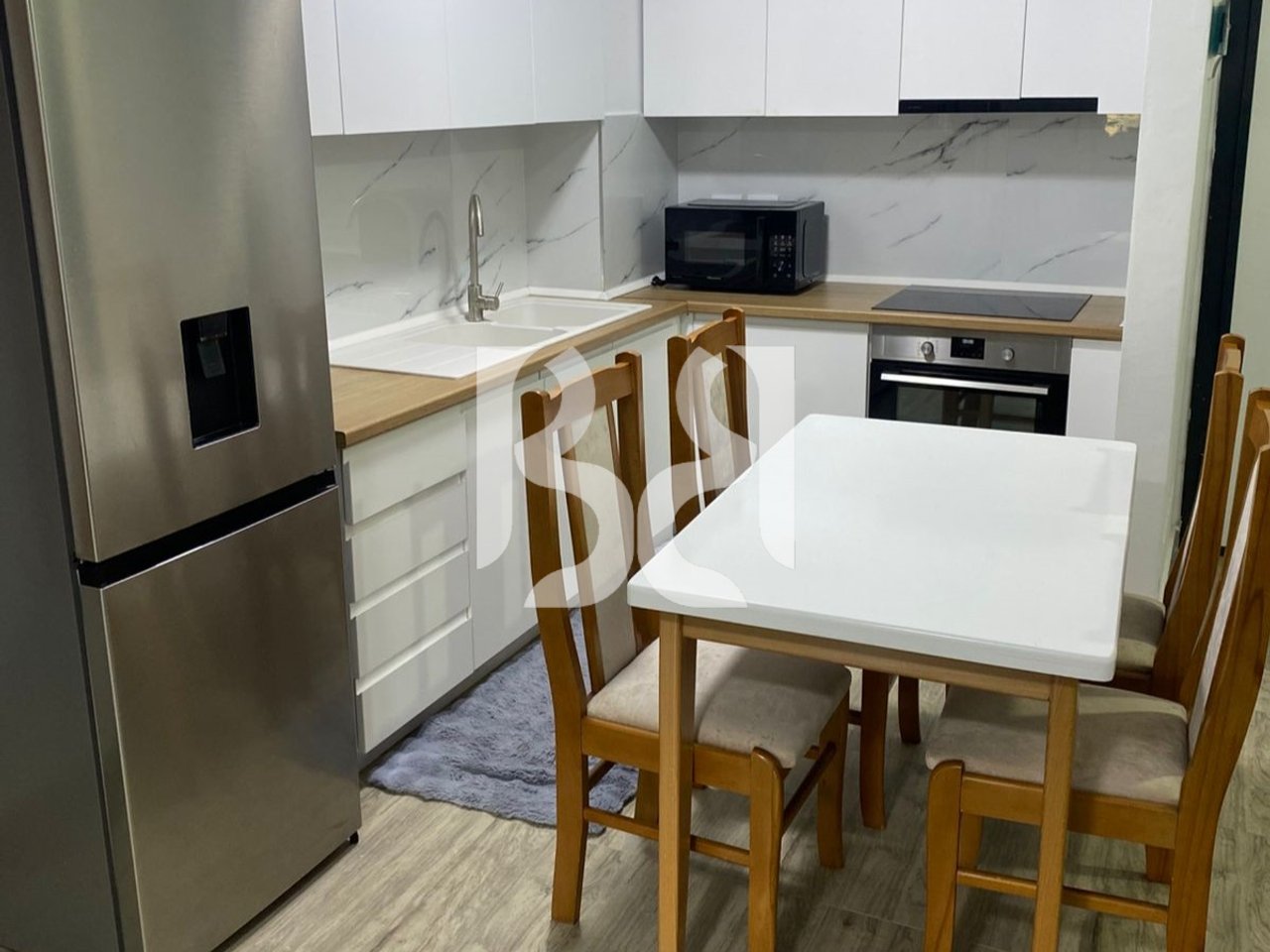 JEPET APARTAMENT 1+1+BALLKON+DEPO ME QIRA TEK GOLDEN PARK*