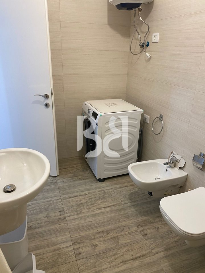 JEPET APARTAMENT 1+1+BALLKON+DEPO ME QIRA TEK GOLDEN PARK*