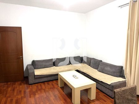 APPARTAMENTO 2+1+2 IN AFFITTO – VIA 5 MAJI / SCUOLA SEVASTI QIRIAZI*