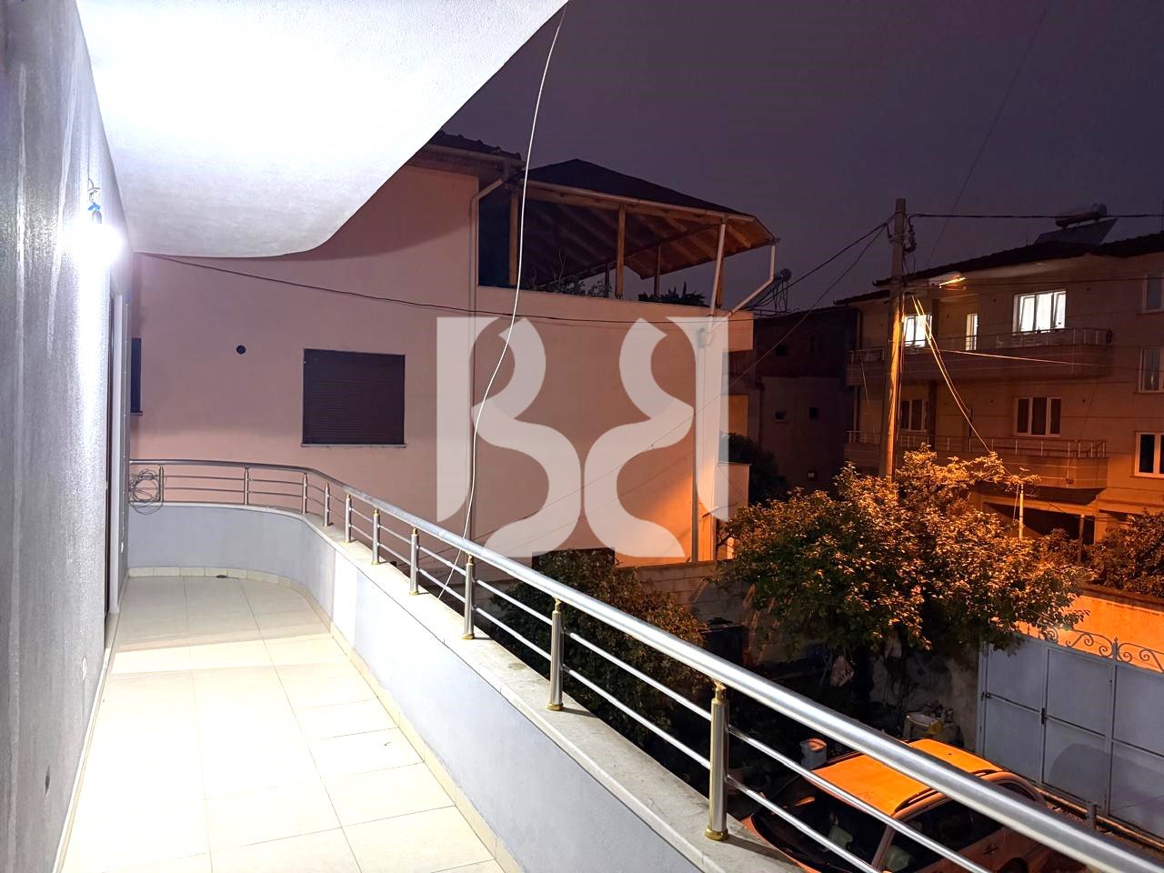 APPARTAMENTO 2+1+2 IN AFFITTO – VIA 5 MAJI / SCUOLA SEVASTI QIRIAZI*