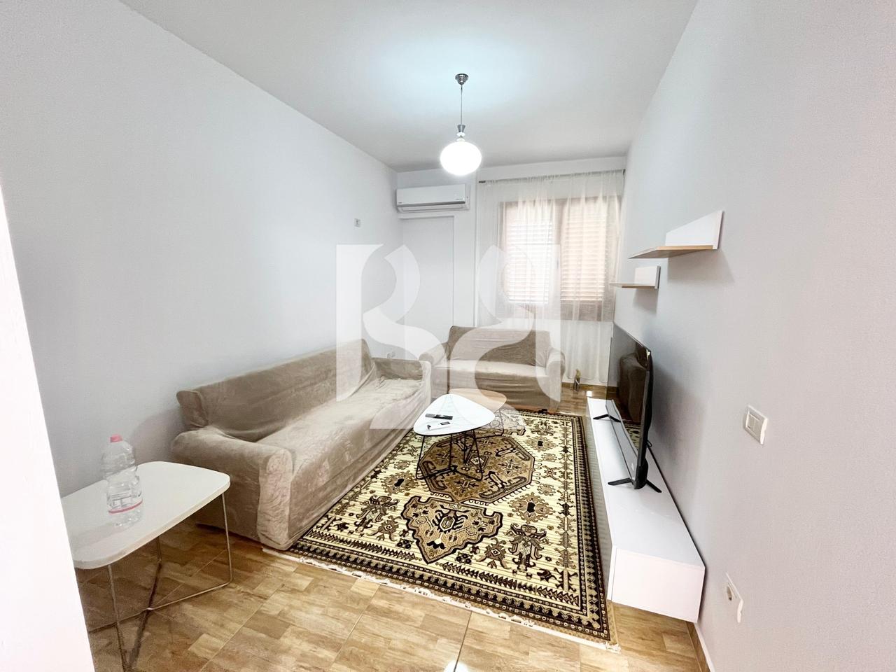 JEPET ME QIRA KAT VILE 3+1+POST PARKIMI PRANE AKADEMISE SE POLICISE SAUK 55,000 LEKE*