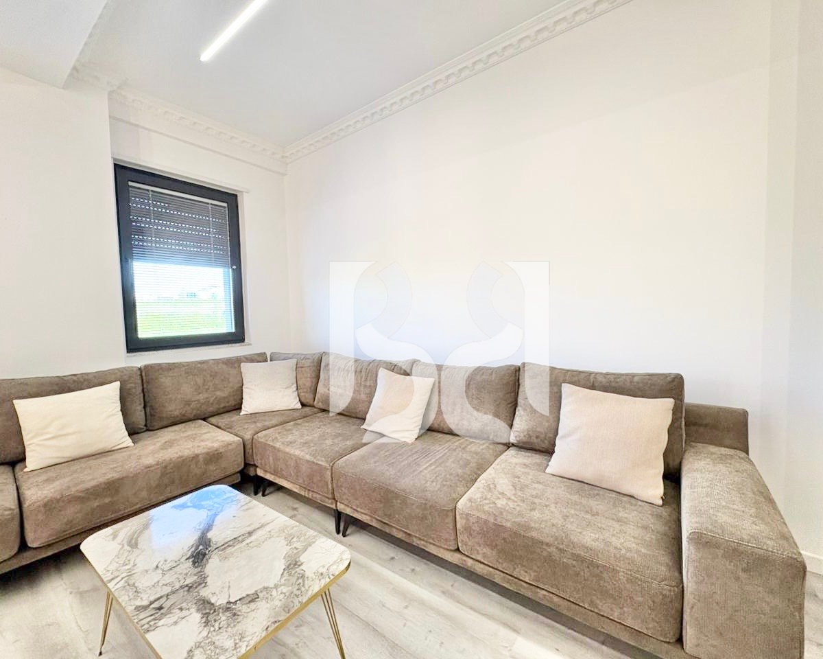 APARTAMENT ME QERA 2+1+2+PARKIM TE LIQENI I THATE