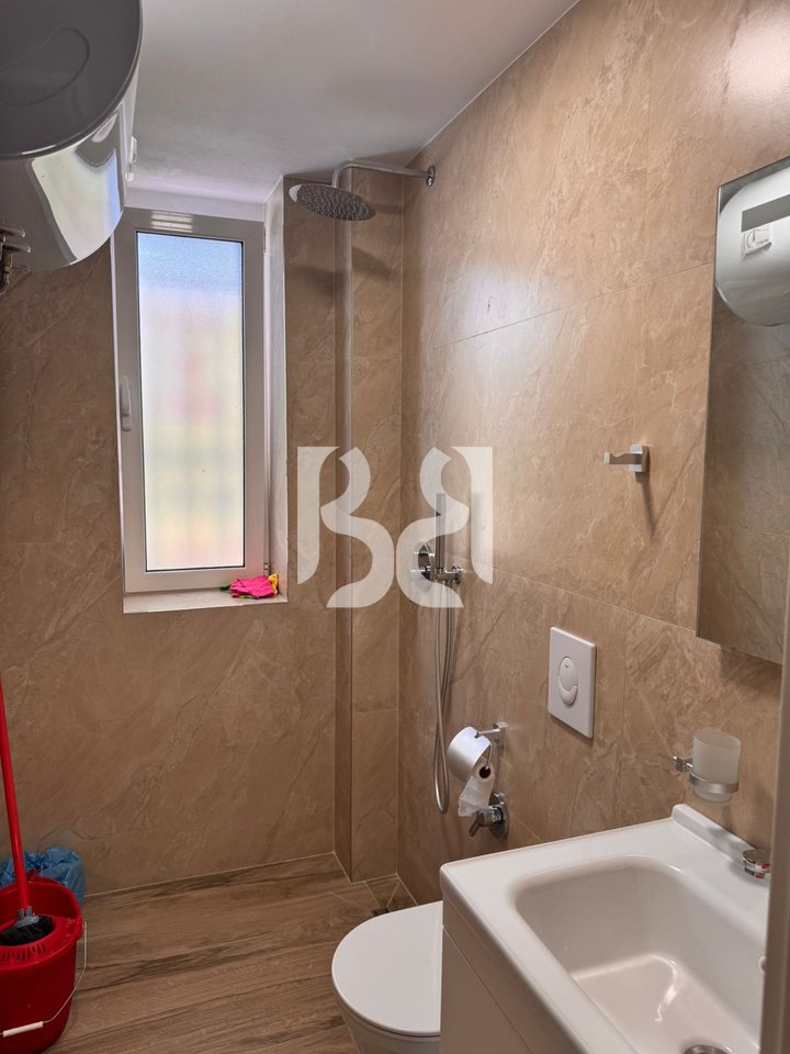 JEPET ME QIRA AMBIENT BIZNESI PRANE 21*