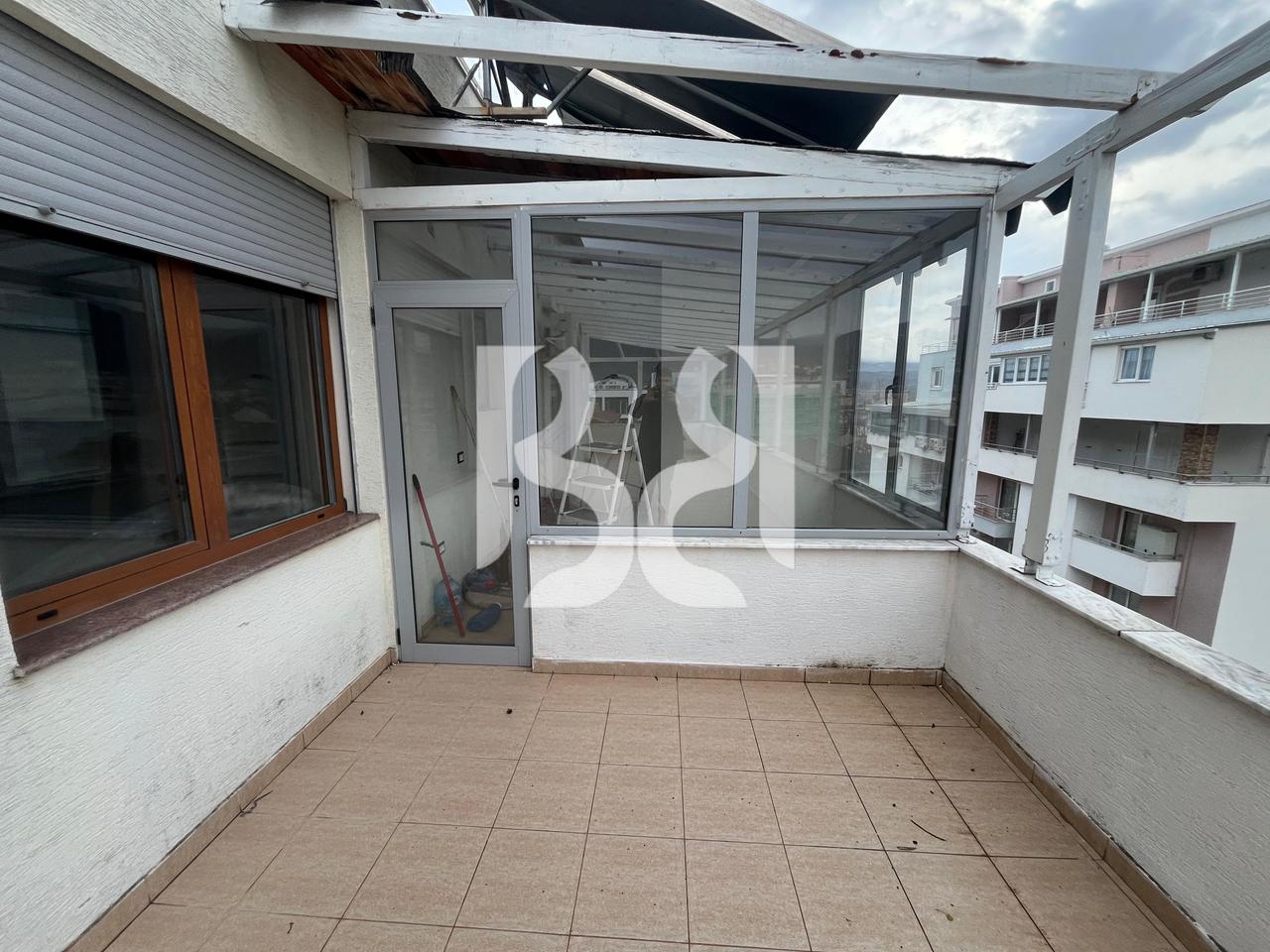 IN VENDITA APPARTAMENTO 3+1+2+BALCONE A POGRADEC*