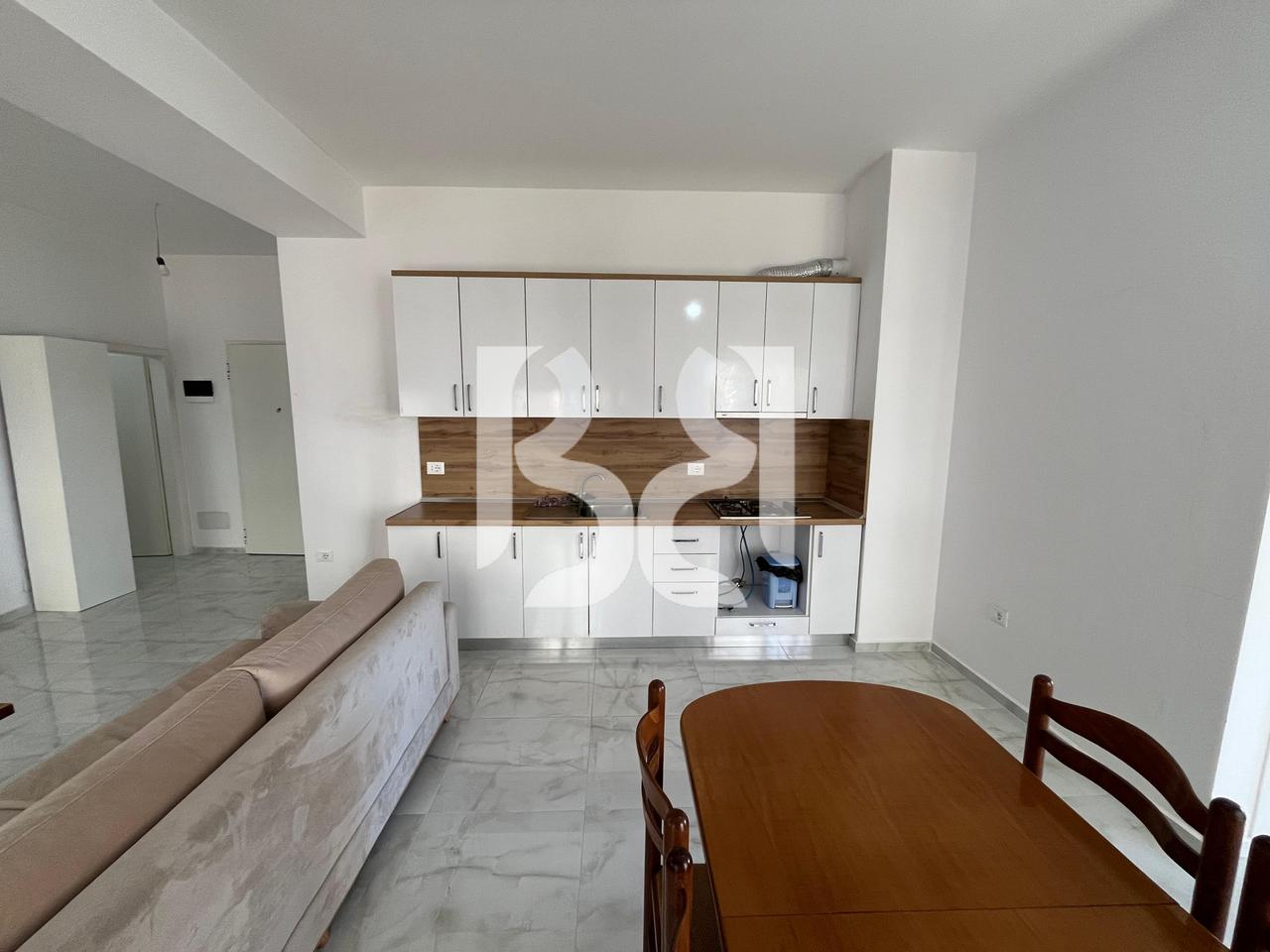 JEPET  APARTAMENT 2+1 ME QIRA NE MANGALEM*