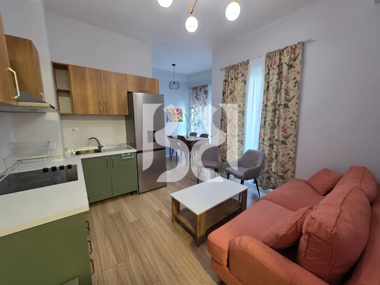 JEPET APARTAMENT 1+1 ME QIRA NE MANGALEM