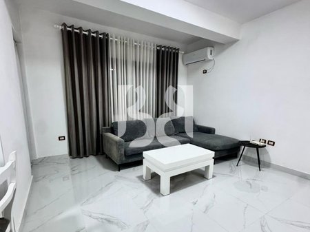 Appartamento 2+1+2 in Affitto al Palazzo con Freccia | 130 m²