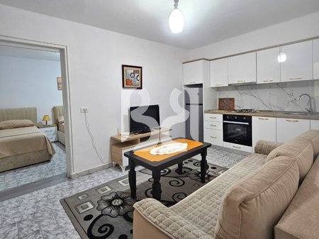 APARTAMENT 1+1+BALLKON ME QIRA PRANE SHKOLLES "KUSHTRIMI I LIRISE", ALI DEMI