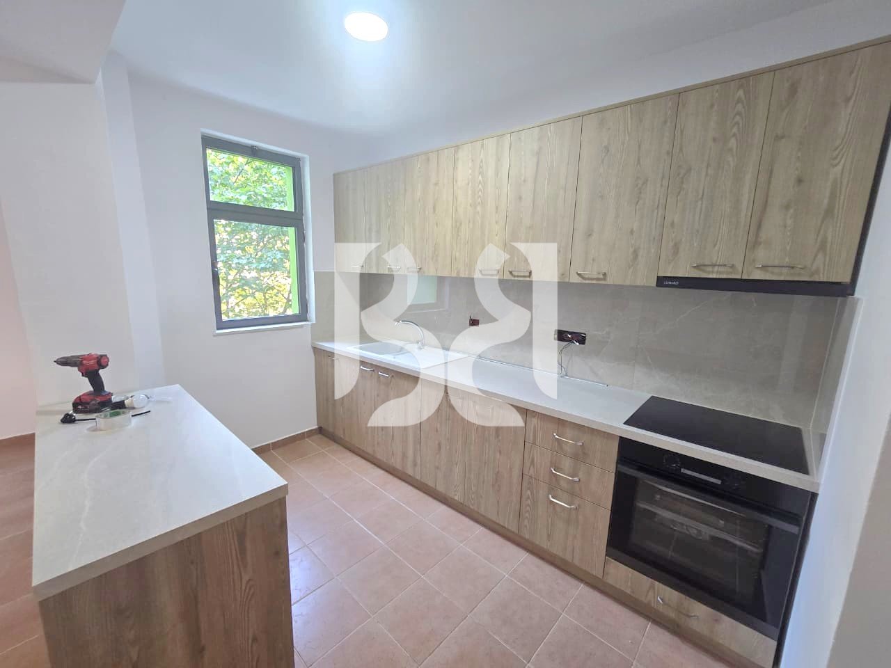 APPARTAMENTO 2+1+BALCONE IN AFFITTO IN VIA NDRE MJEDA*