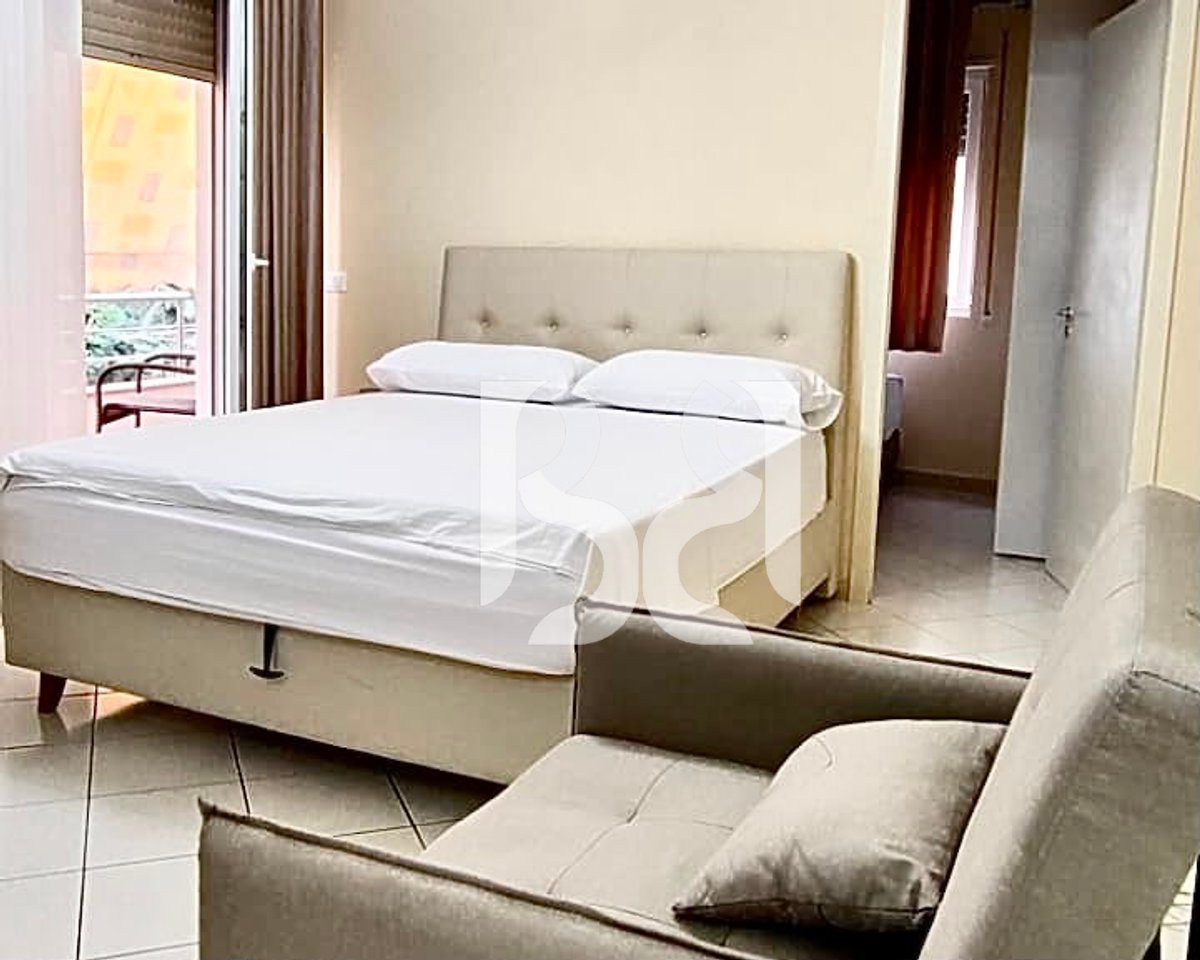 Appartamento 2+1 in Affitto a Vlora | Vicino all'Acqua Fredda | Arredato | 2° Piano