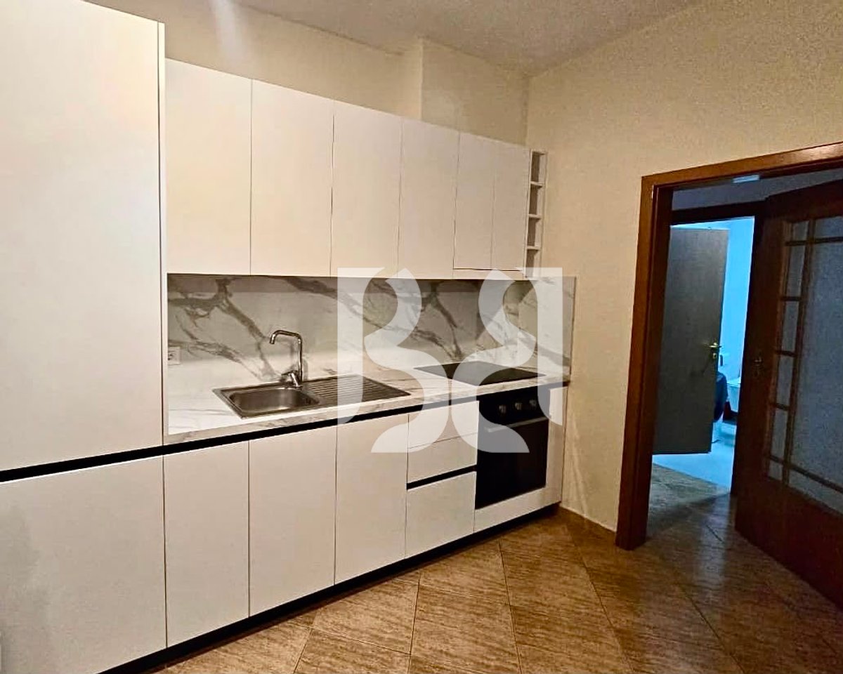 Appartamento 2+1 in Affitto in Via Kosovarëve | 5° Piano