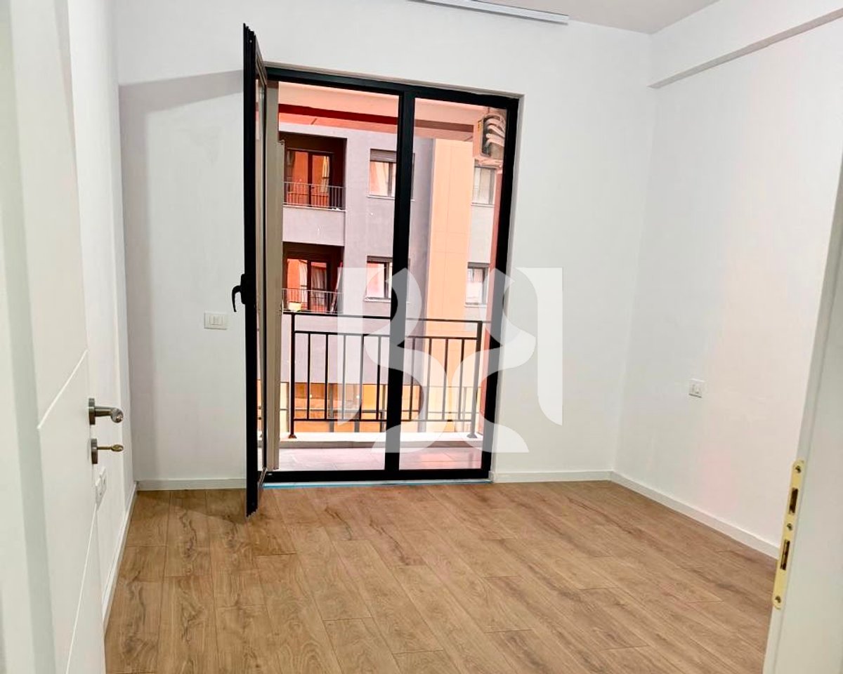 Appartamento 1+1 in Affitto ad Astir | Urban Gate | 77 m² | Completamente Arredato