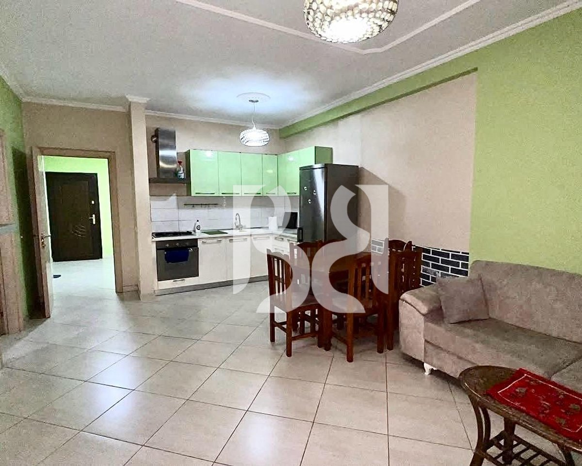 Apartament 1+1 me Qira në Astir | Pallat i Ri | Totalisht i Arreduar | Pranë Unazës së Madhe