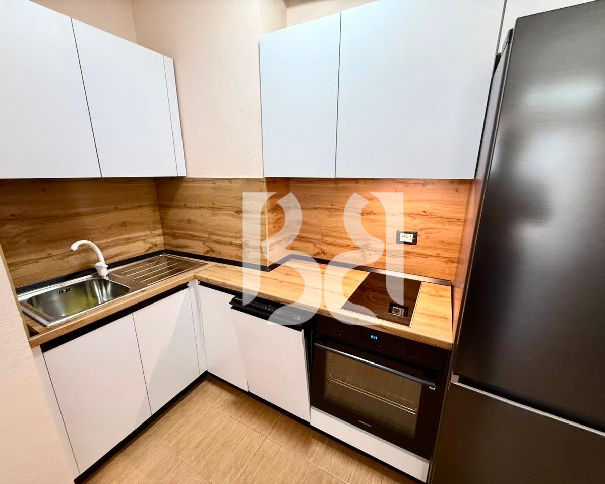 Apartment 1+1 for Rent on Dritan Hoxha Street | 80 m² | Unfurnished