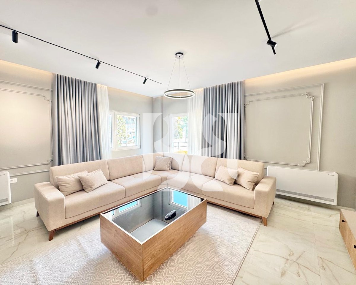 APARTAMENT LUKSOZ ME QERA 2+1+2 TE LAKELAND,FARKE