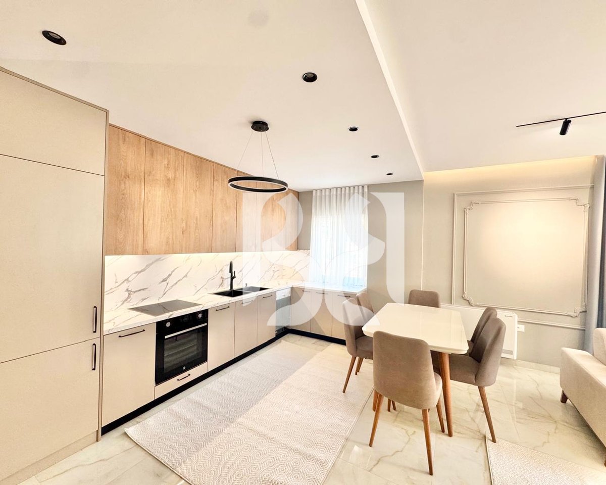 APARTAMENT LUKSOZ ME QERA 2+1+2 TE LAKELAND,FARKE