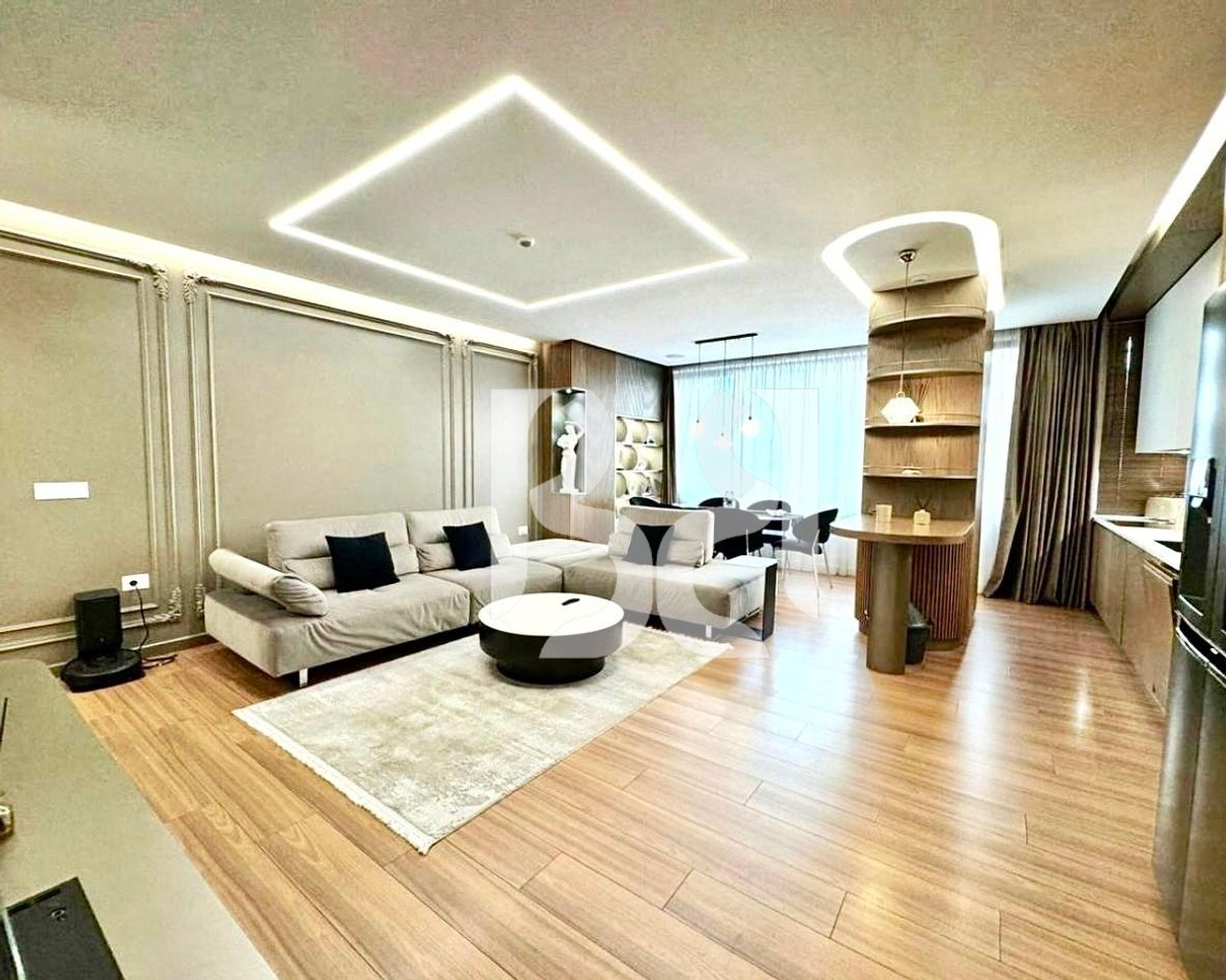 Shitet Apartament 2+1+2 Pranë Square 21 | 131 m² | Me Hipotekë