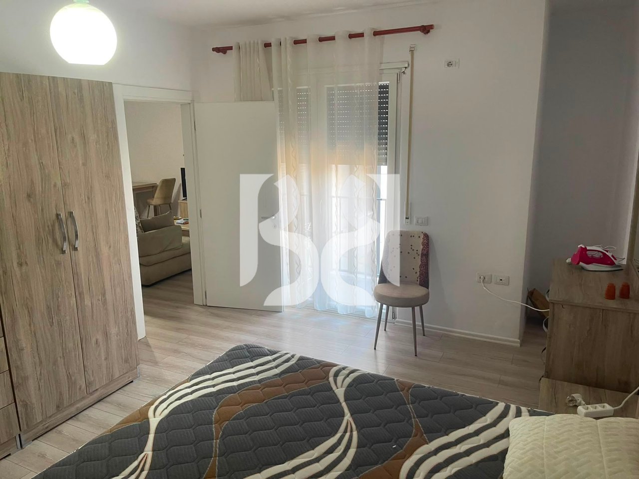 Appartamento 1+1 in Affitto in Via Haxhi Hysen Dalliu | 70 m² | Vicino al Nuovo Viale