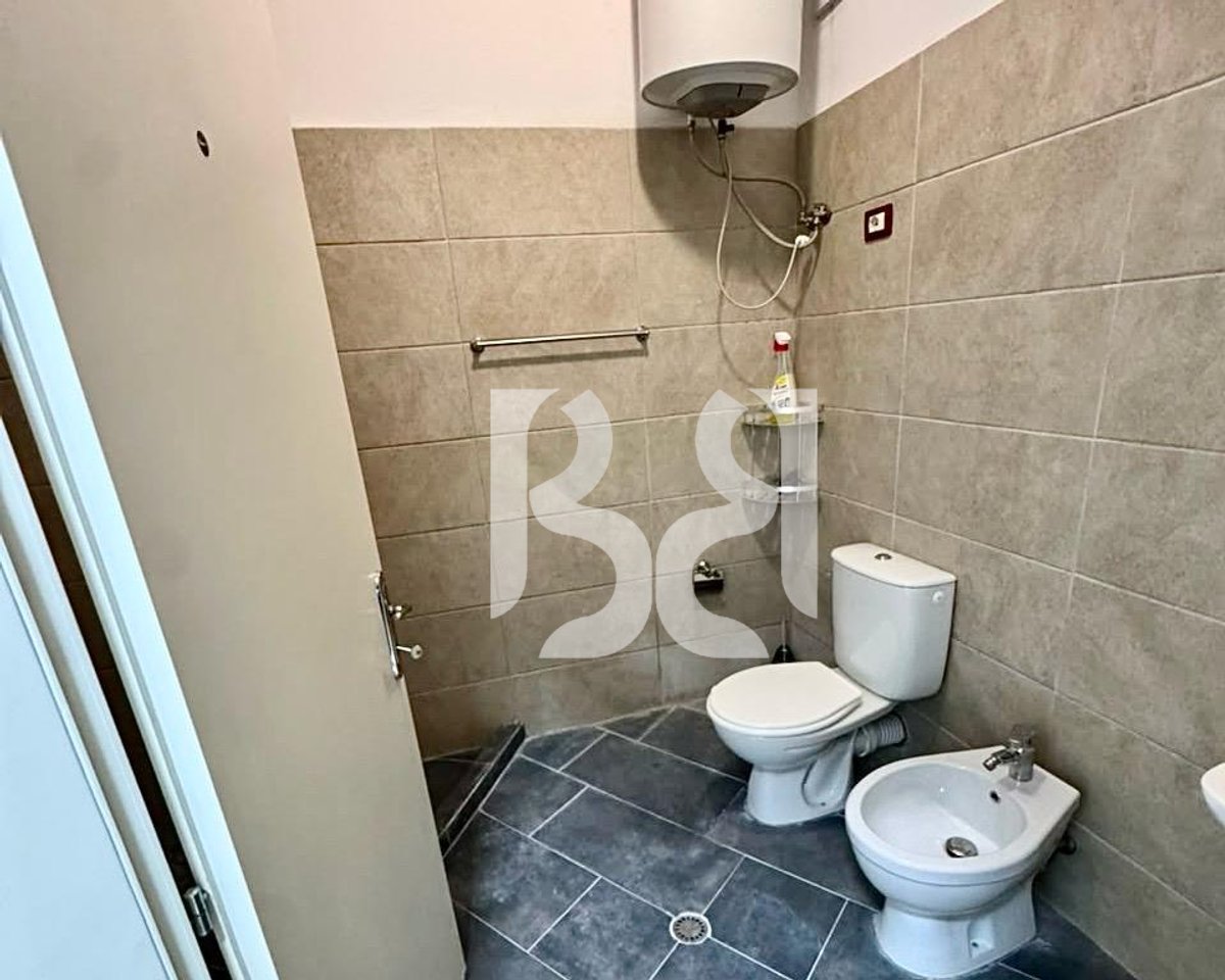 Appartamento 2+1+2 in Affitto al Palazzo con Freccia | 130 m²