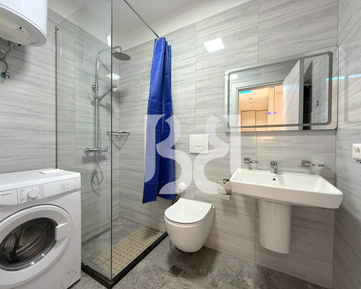 APARTAMENT ME QIRA 1+1 TEK SHKOLLA E KUQE, TIRANE