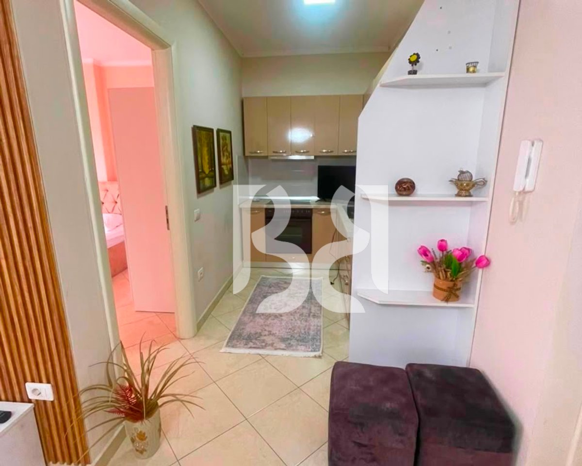 Appartamento 1+1 in vendita vicino a 21 Dhjetori | Ex Parco Autobus | 59 m² | Con Atto di Proprietà