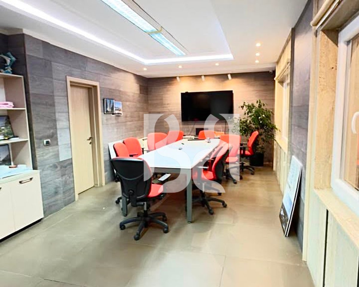 Ufficio Rooftop 350 m² in Affitto a Kika 1 | Comune di Parigi | Arredato