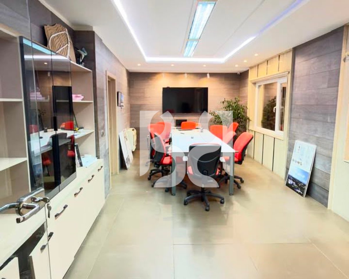Ufficio Rooftop 350 m² in Affitto a Kika 1 | Comune di Parigi | Arredato