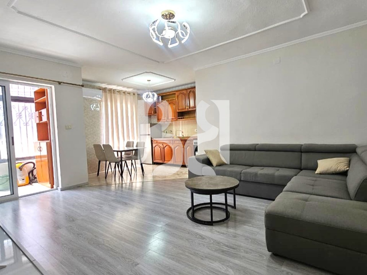 APPARTAMENTO 2+1+BALCONE IN AFFITTO IN VIA DRITAN HOXHA, LAPRAKE