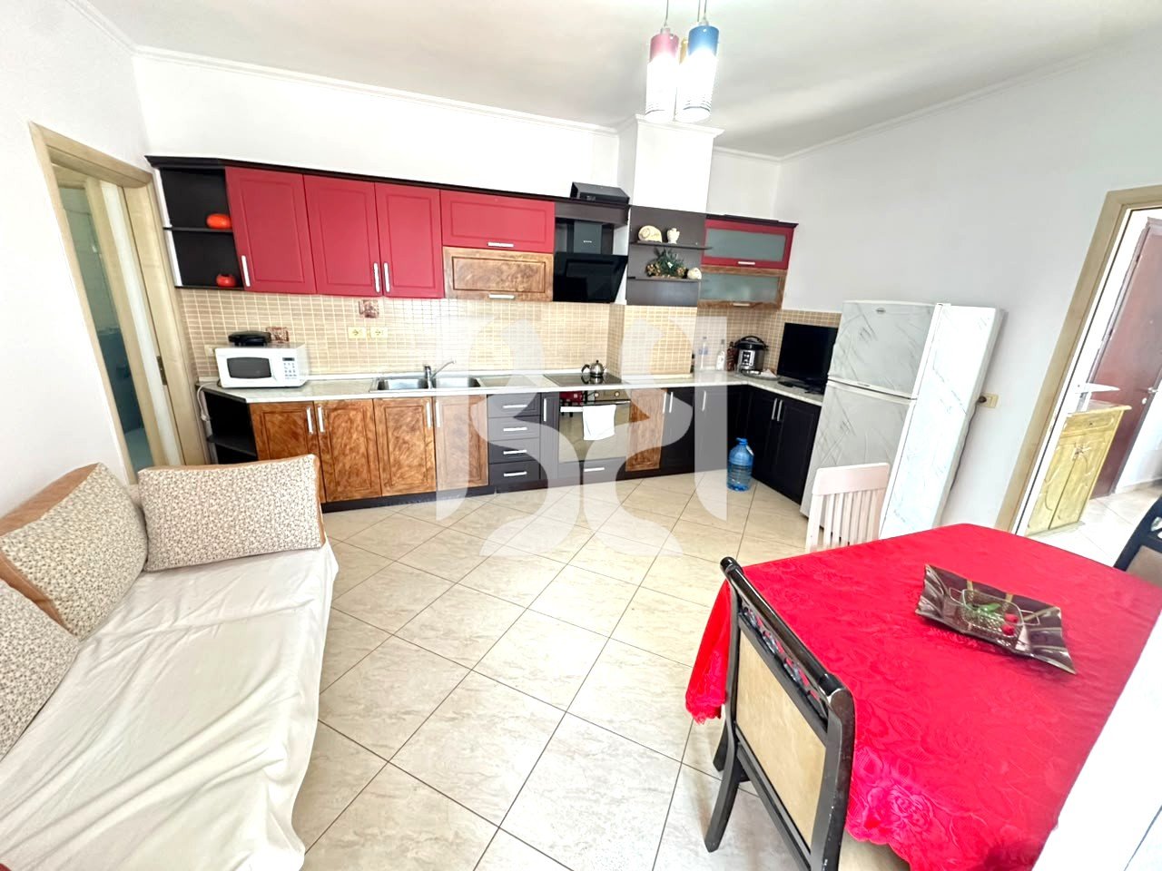 APPARTAMENTO 2+1+2+BALCONE IN AFFITTO IN VIA FORTUZI