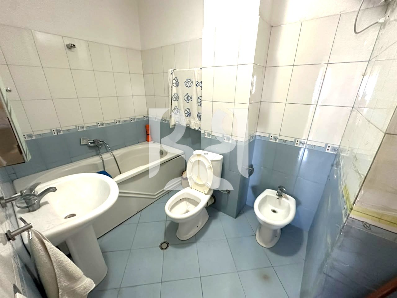 APPARTAMENTO 2+1+2+BALCONE IN AFFITTO IN VIA FORTUZI