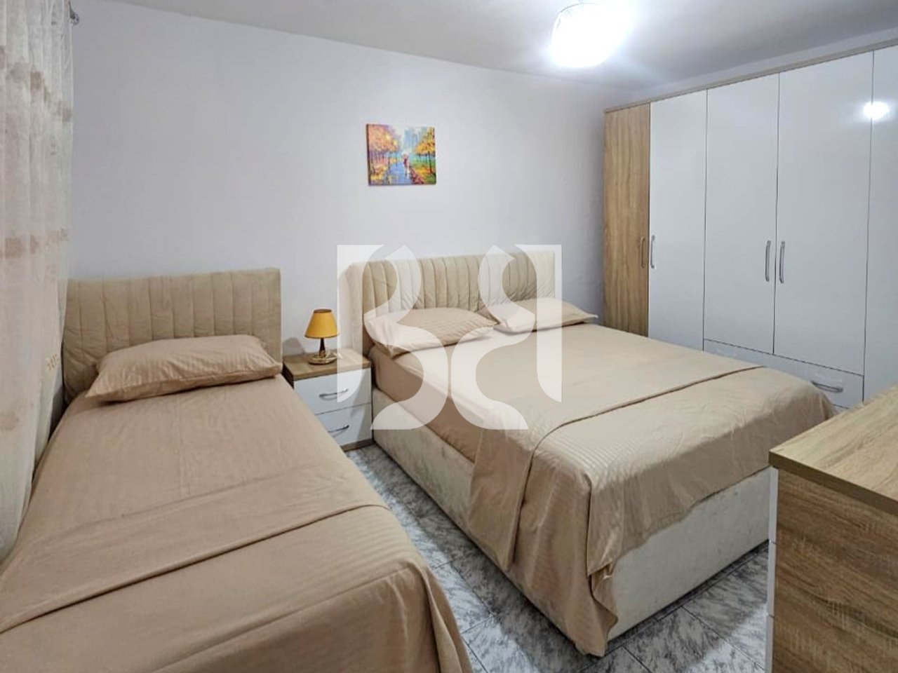 APARTAMENT 1+1+BALLKON ME QIRA PRANE SHKOLLES "KUSHTRIMI I LIRISE", ALI DEMI