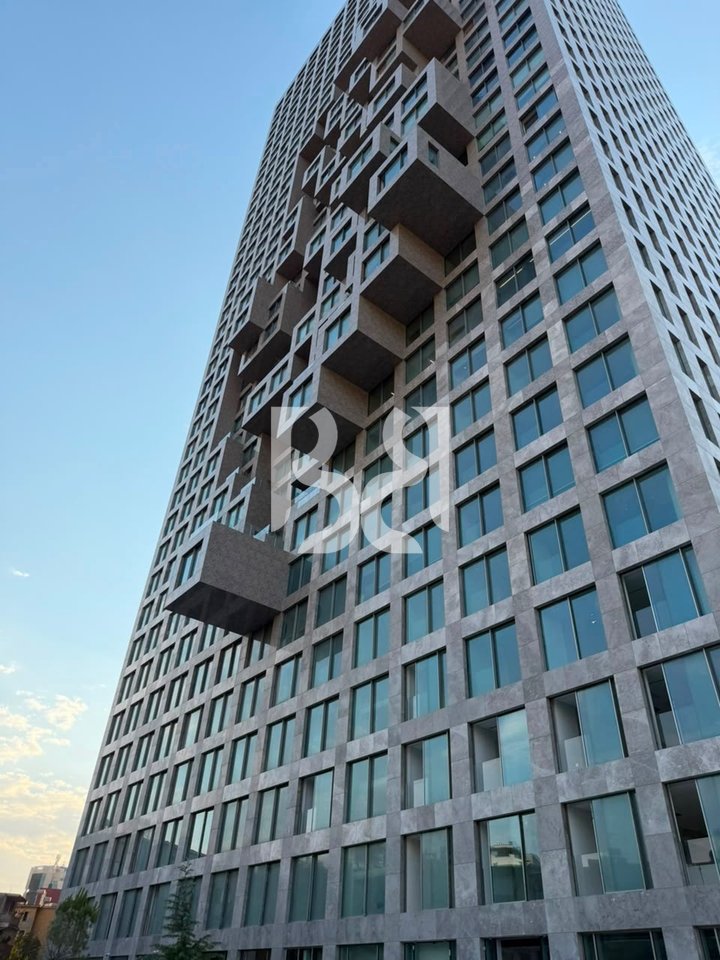 Zyra Ekskluzive 500 m² me Qira në Downtown One | Kati 15 | Pamje Panoramike | Adresa Më Prestigjioze e Biznesit në Tiranë