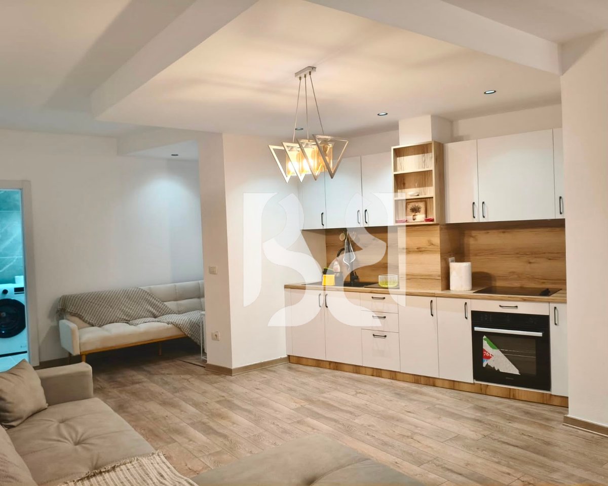 Apartament 1+1 me Qira në Rrugën Peti | 60 m² | Komod me nje Lokacion Strategjik