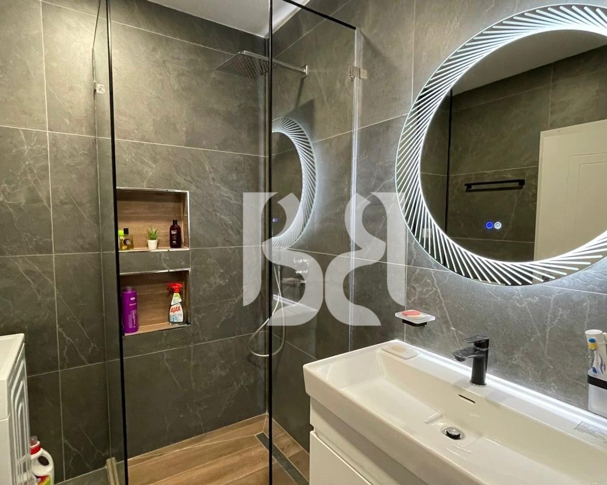 Apartament 2+1+2 me Qira në Zogun e Zi | Pranë Hotel Doro | Mobilim i Ri | Post Parkimi