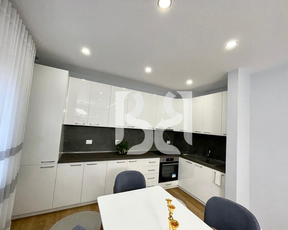 Apartament 2+1+2 me Qira në Zogun e Zi | Pranë Hotel Doro | Mobilim i Ri | Post Parkimi